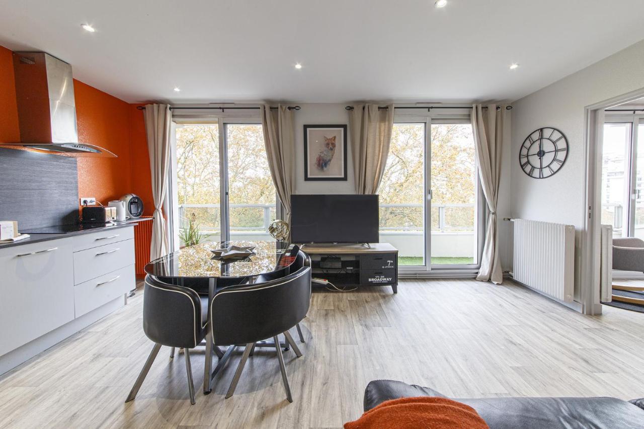 Chic Appartement Vue Sur Parc Au Calme Angers Zewnętrze zdjęcie